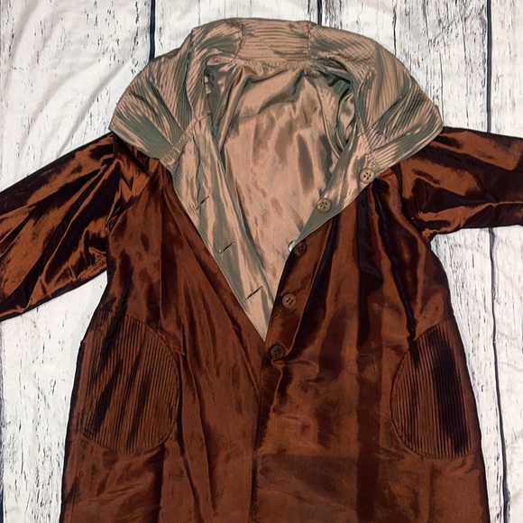 Women’s Reversible Brown Tan Rain Coat Jacket - Picture 2 of 10